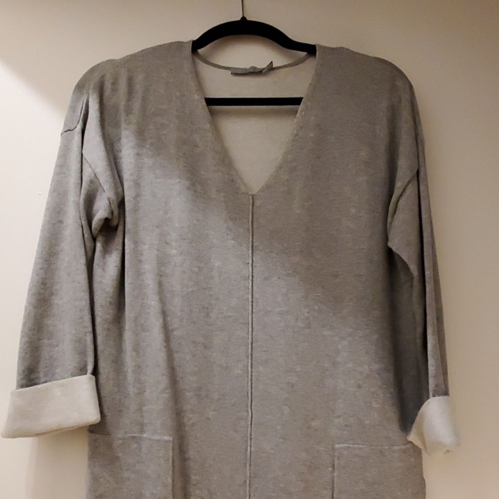 Dress - Picture 2 of 8